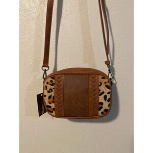 Montana West Tooled
Whipstitch Crossbody Bag